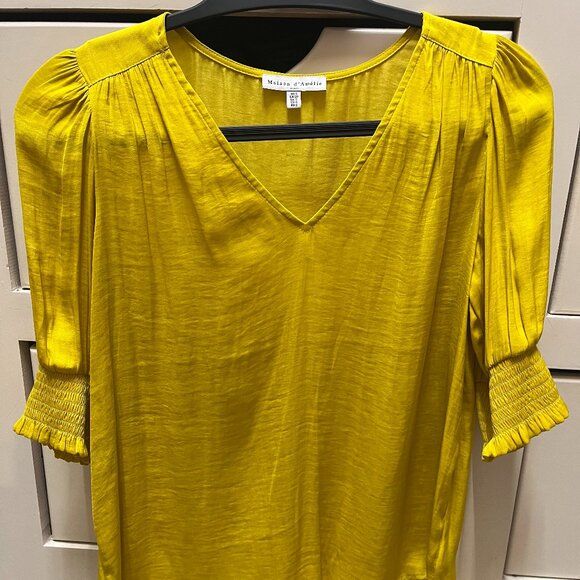 Maison D’Amelie Tops - Maison D'Amelie Gold V-Neck Satin Blouse, Ruched Sleeves